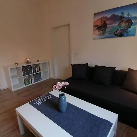 Ferienwohnung Und Zimmervermietung Zur Alten Post Claussnitz Exterior photo