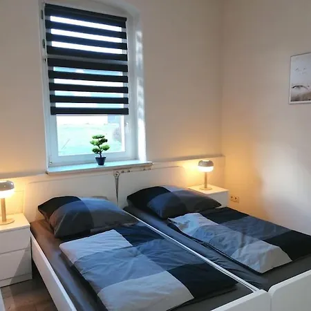 Ferienwohnung Und Zimmervermietung Zur Alten Post Claussnitz Exterior photo