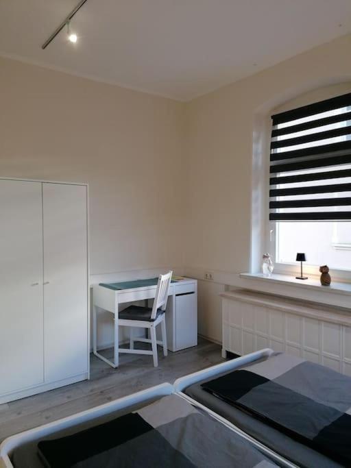 Und Zimmervermietung Zur Alten Post Apartment